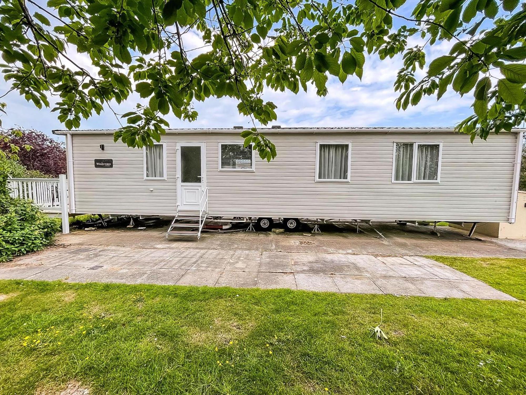 Beautiful 6 Berth Caravan With Decking At Southview Holiday Park Ref 33024O Hotel Skegness Luaran gambar